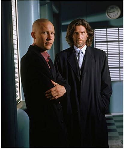 Smallville John Glover kao Lionel Luthor i Michael Rosenbaum kao Lex pozira 8 x 10 inča fotografije