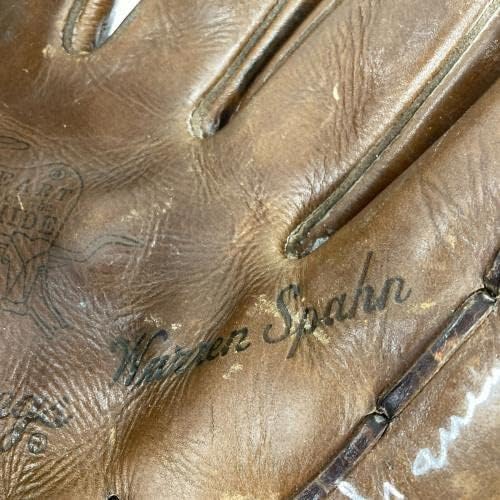 Baseball rukavica Modela igre iz 1950 - ih potpisala je mumbo-rukavice s autogramom u mumbo-u