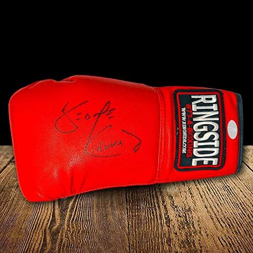 Boksačka rukavica Georgea Chuvala s autogramom u ringu - boksačke rukavice s autogramom
