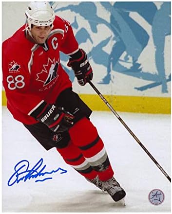 Eric Lindros Team Canada potpisao 1998. Olimpijski 8x10 Fotografija - Autografirane NHL fotografije